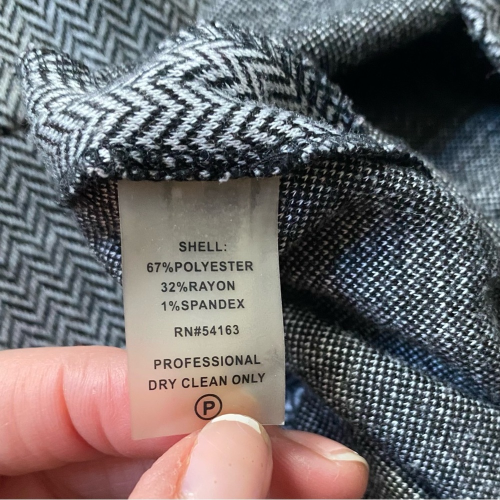 EUC CALVIN KELIN Sleeveless Belted Sheath Dress w/Pockets Size Small - Picture 2 of 7